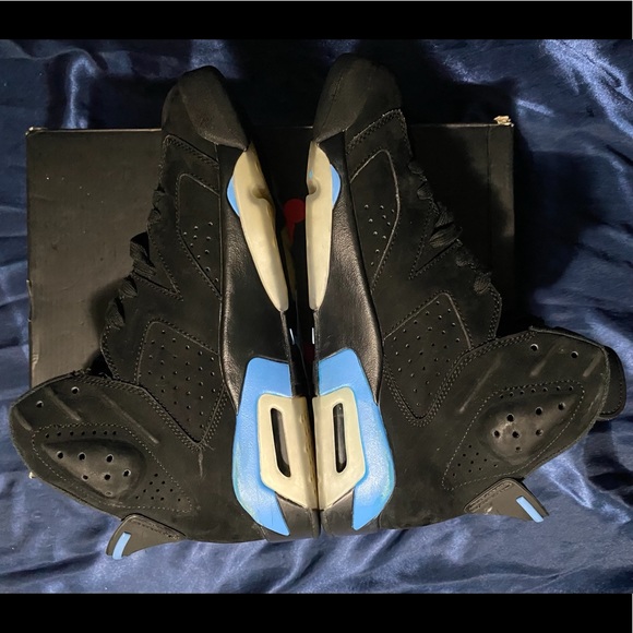 ***SOLD*** Jordan Retro 6 “UNC” SIZE 9.5 - Picture 3 of 5